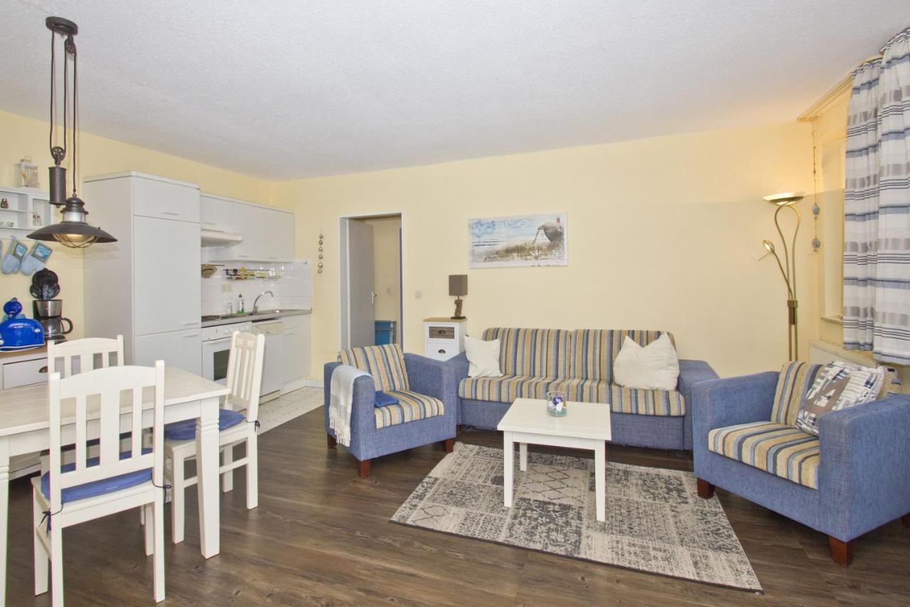 Strandnahe 2-Raum-Ferienwohnung Mit Balkon - Strandhaus Moenchgut Fewo 10 Lobbe Buitenkant foto