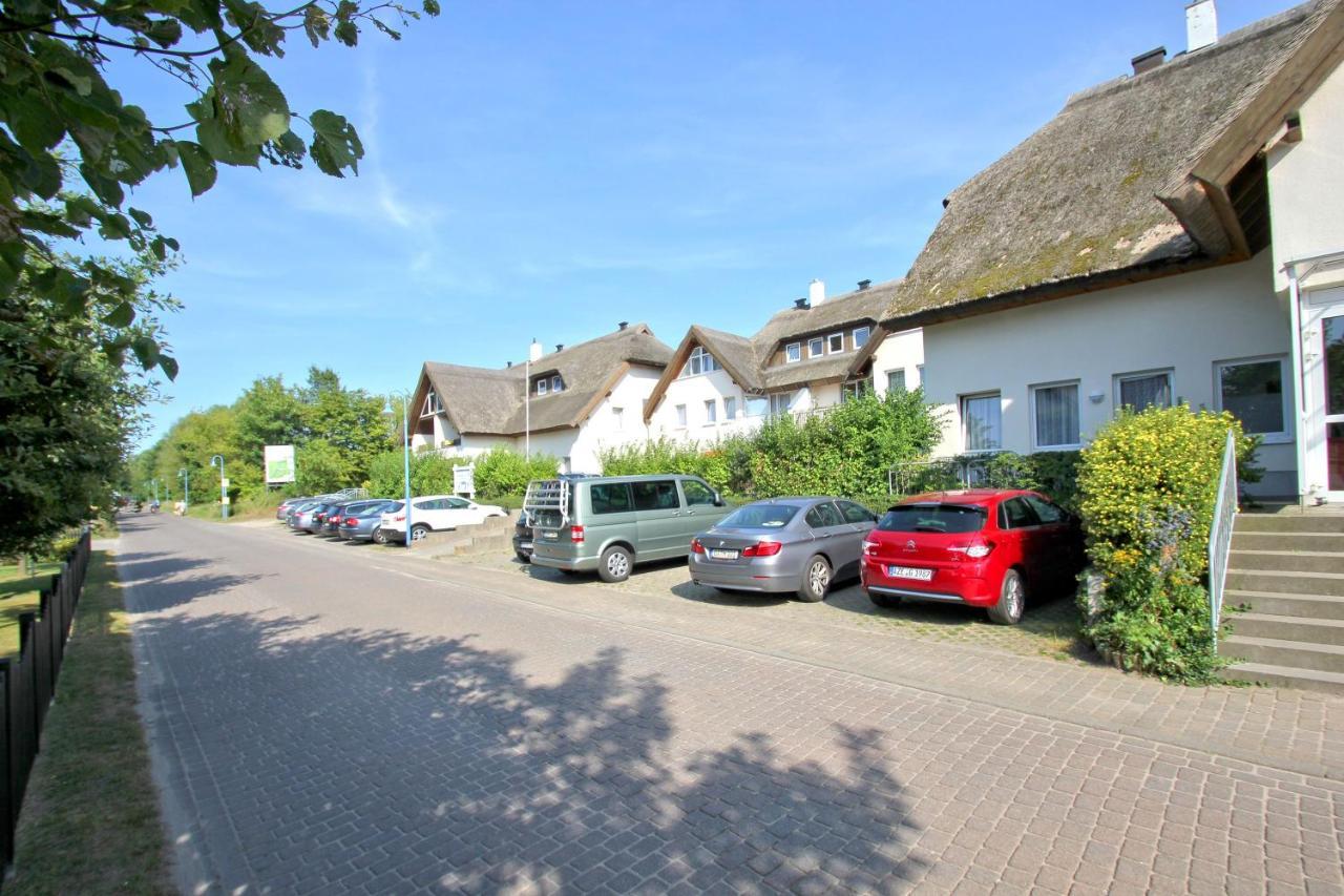 Strandnahe 2-Raum-Ferienwohnung Mit Balkon - Strandhaus Moenchgut Fewo 10 Lobbe Buitenkant foto